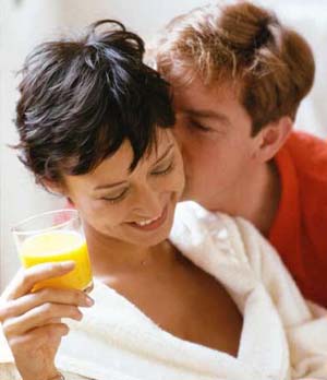 准爸爸们如何进行胎教?